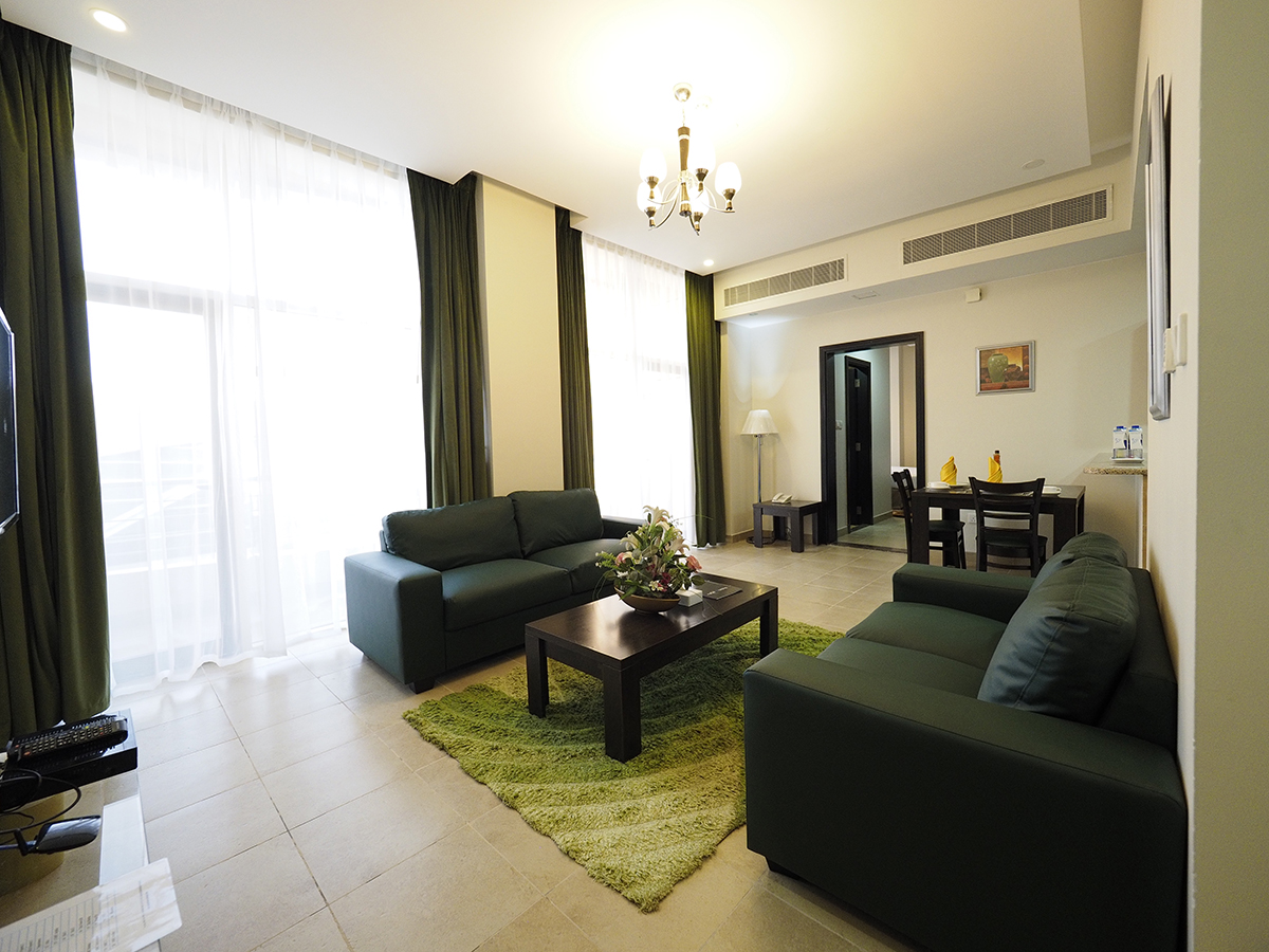 Deluxe One Bedroom Apartment 2